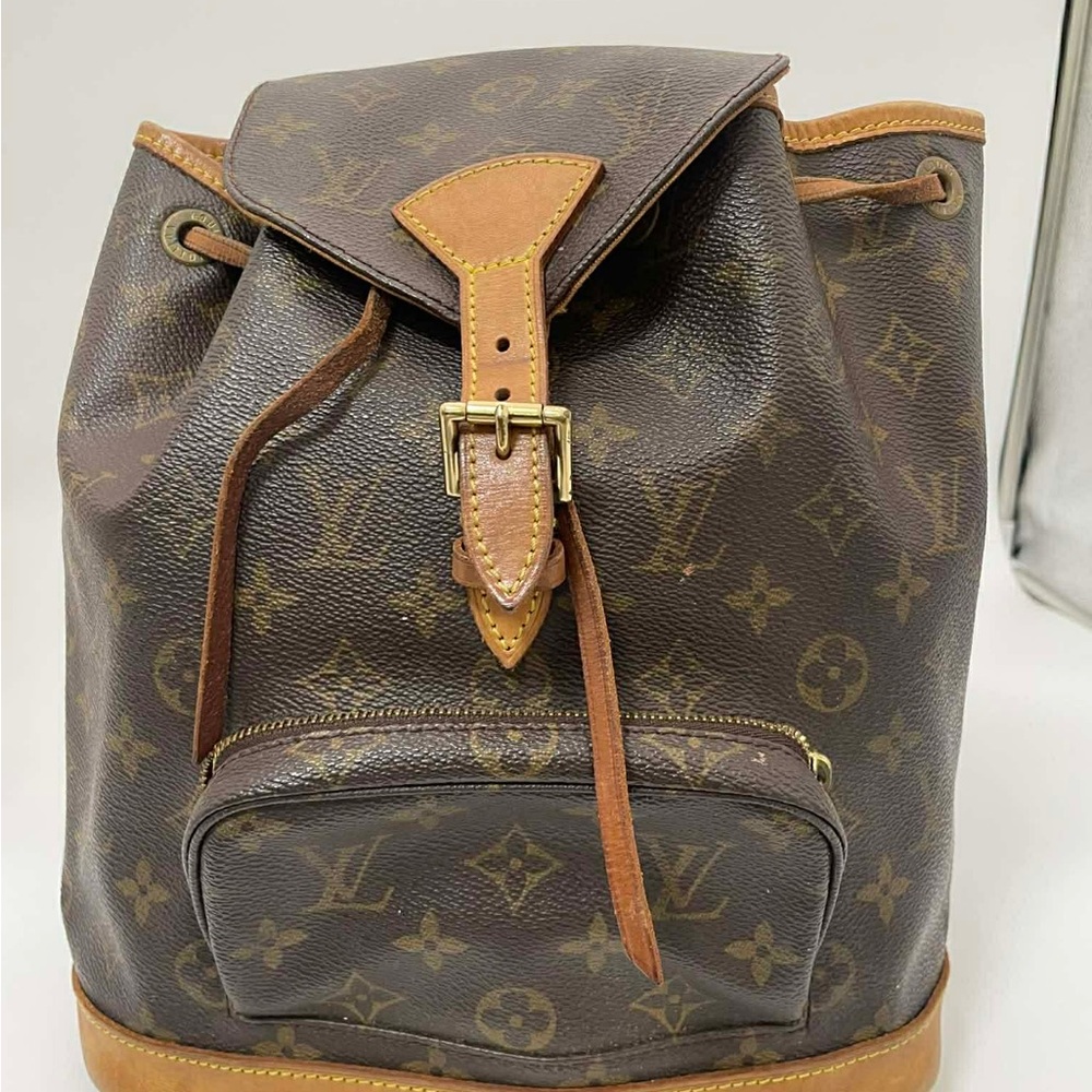Louis Vuitton Brown Monogram Canvas Tote with Vachetta Trim and Gold Hardware